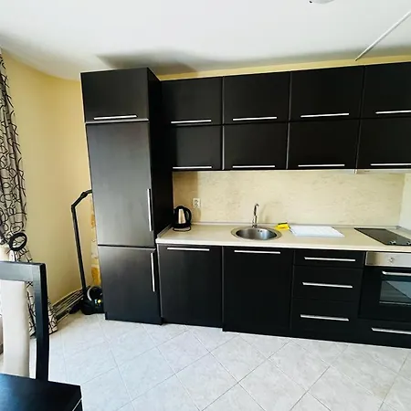 Lovely With Free Parking Silver Springs Apartament